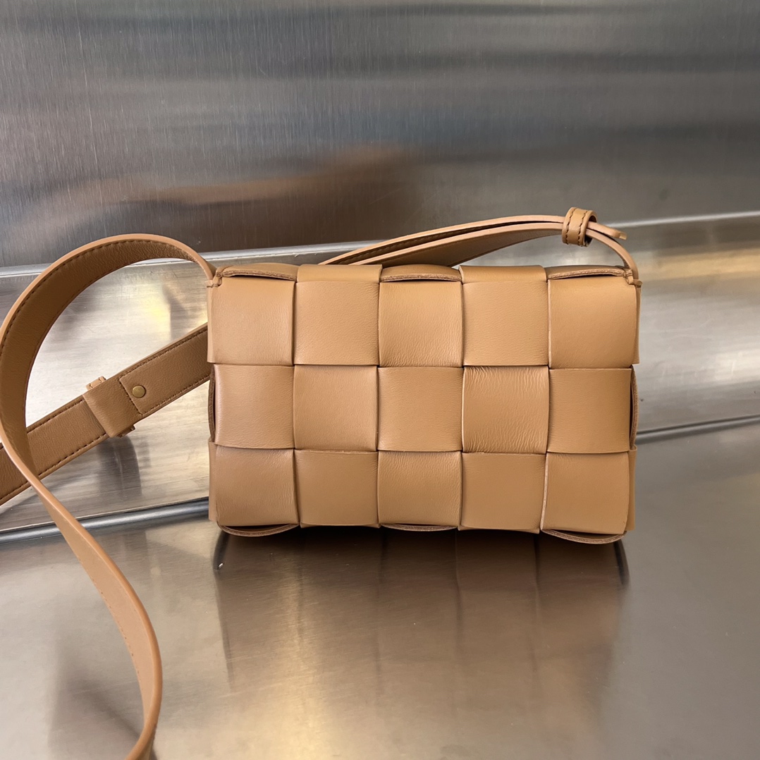 Small Cassette Intreccio Leather Cross-body Bag Camel